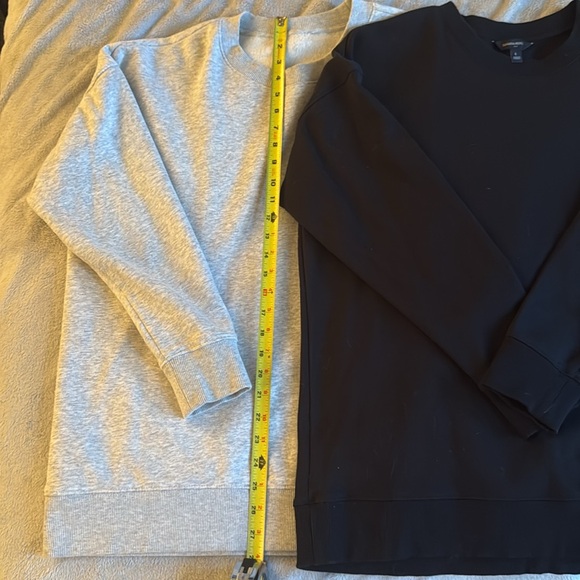 Banana Republic Factory Womens Crewneck Sweatshirts (2) - Picture 4 of 7